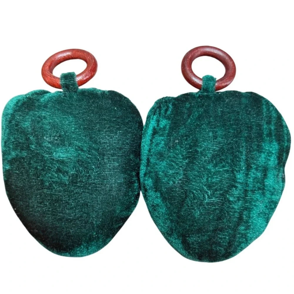Vintage Emerald Green Velvet Shoe Trees Pair Wooden Ring SEA ISLAND RESORT